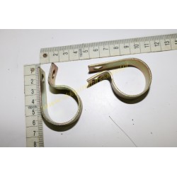 Pipe clip