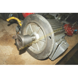 KOMPRESOR KLIMATYZACJI do MLTB-U - 3 - SILNIK